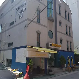 Pensión Family House Hongdae, Seúl