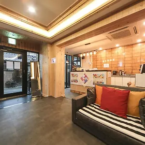 Hostal Insadong R, Seúl